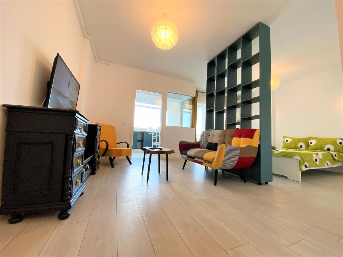 Plaza View Studio Bucureşti Exterior foto