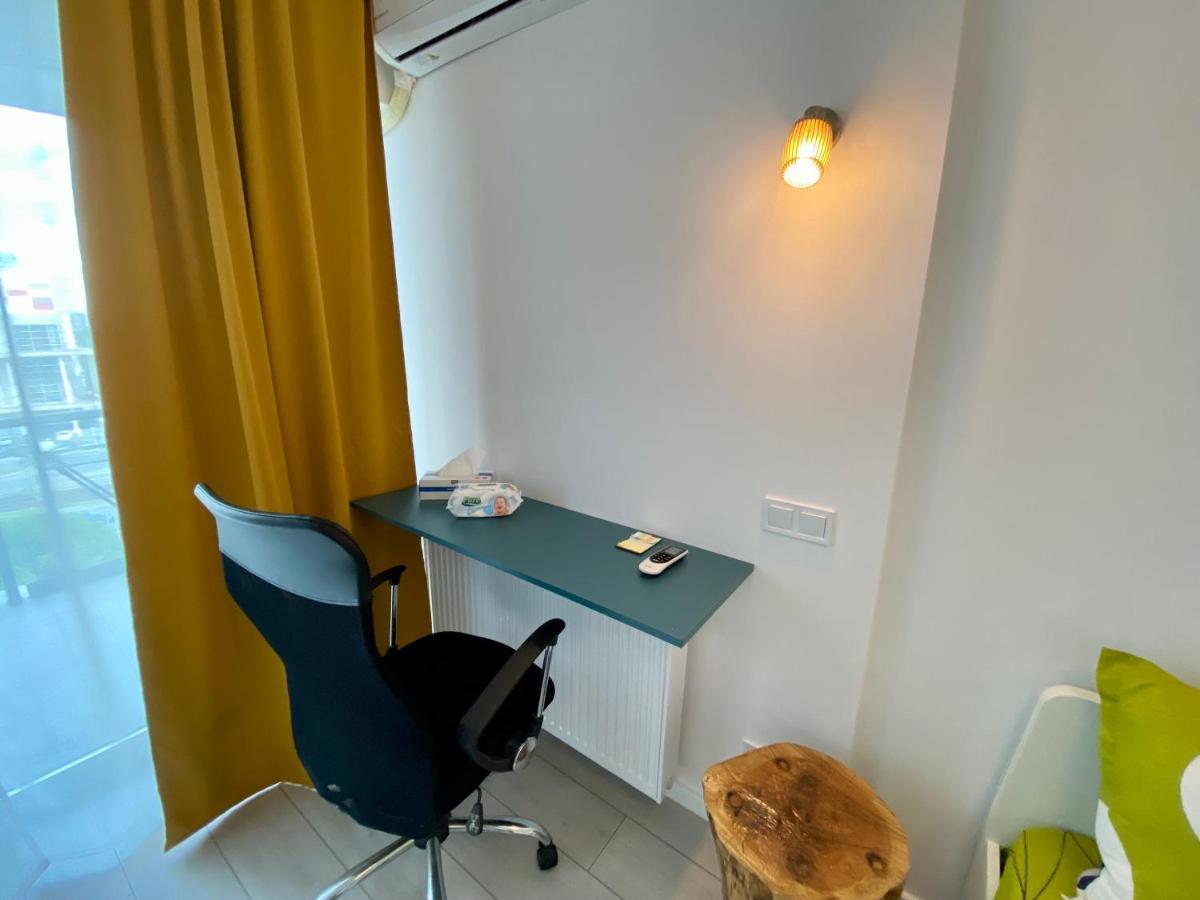 Plaza View Studio Bucureşti Exterior foto